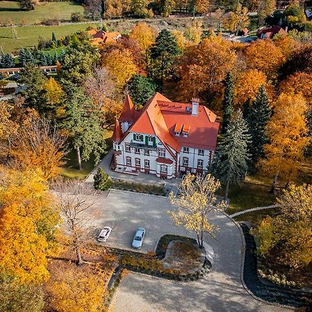 Hotel Villam Bielawa  Bagian luar foto