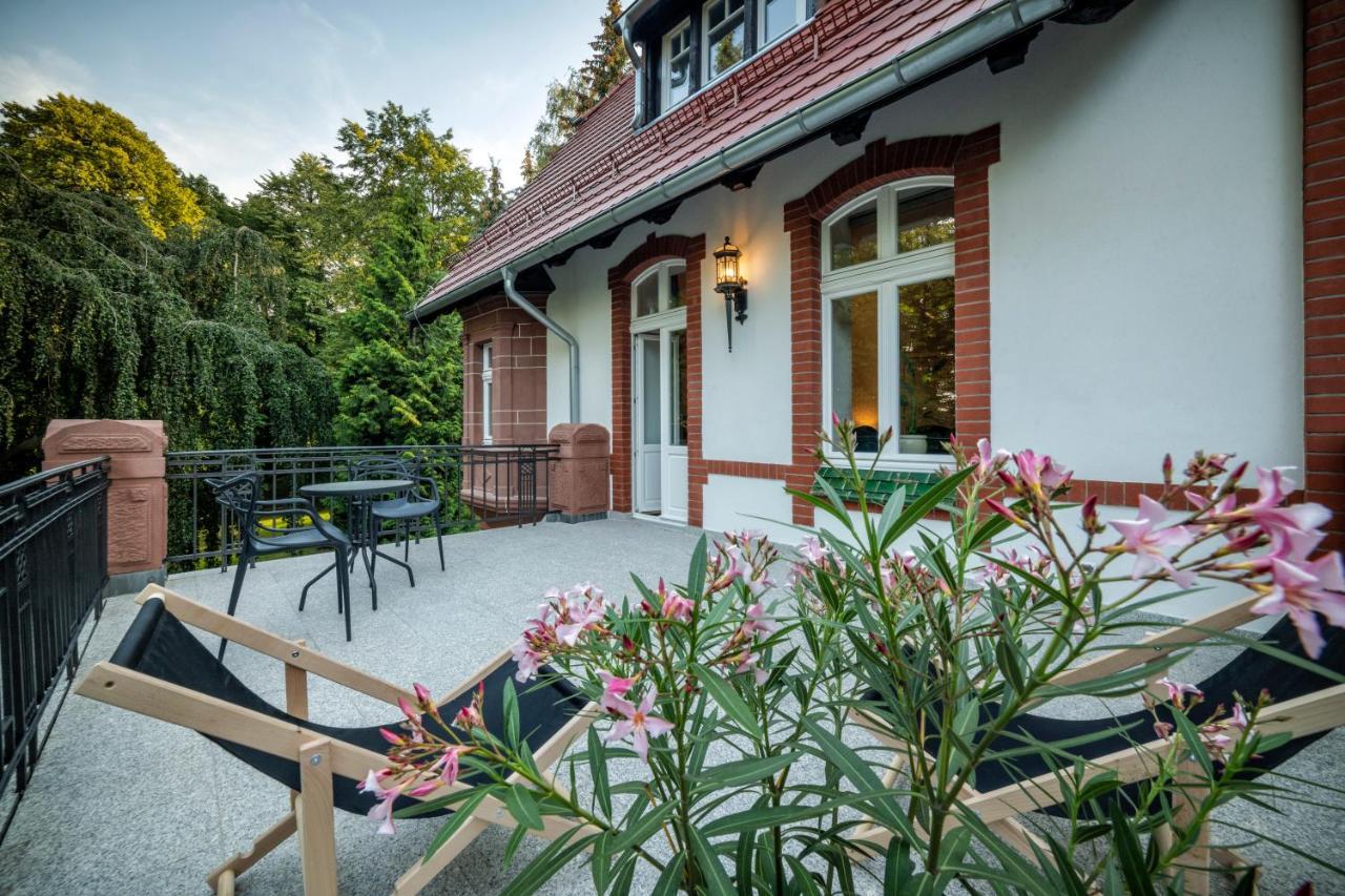 Hotel Villam Bielawa  Bagian luar foto