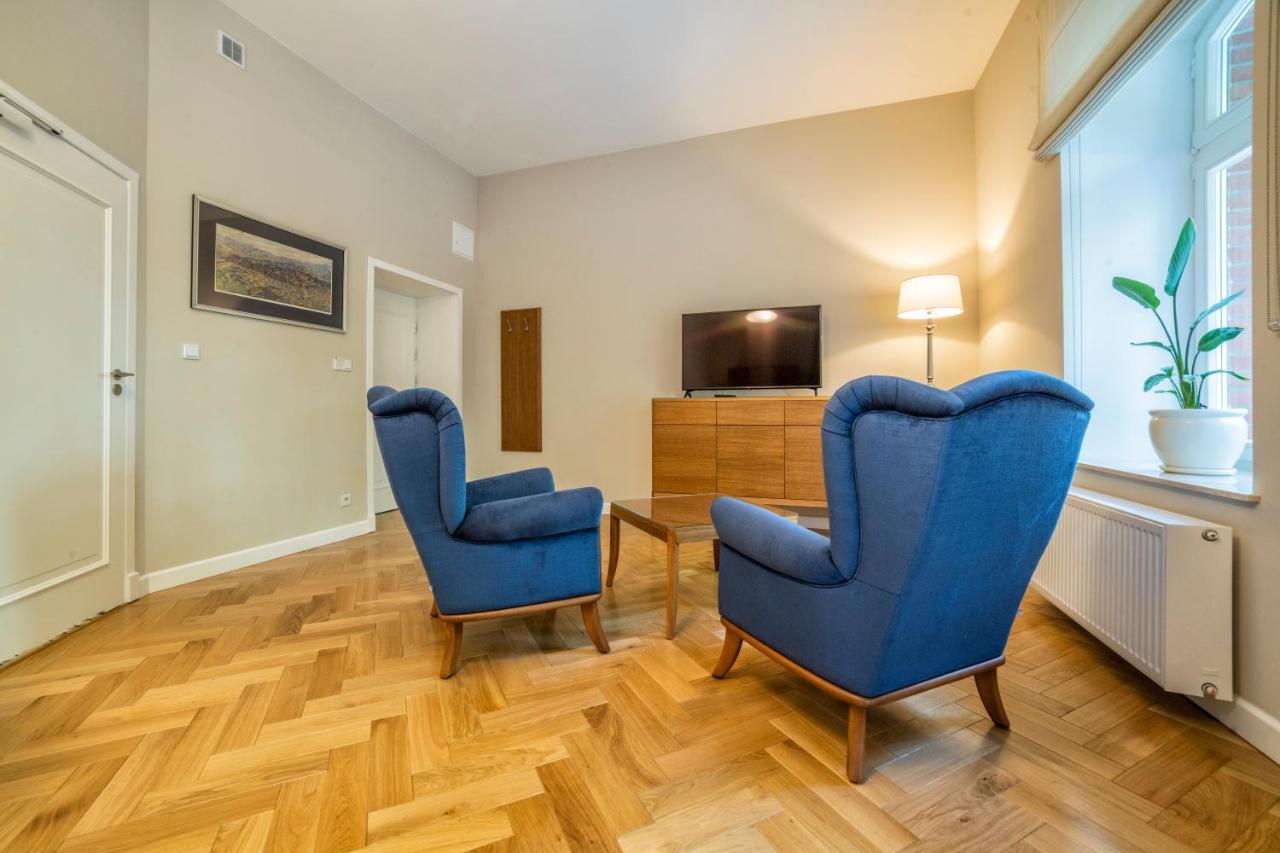 Hotel Villam Bielawa  Bagian luar foto