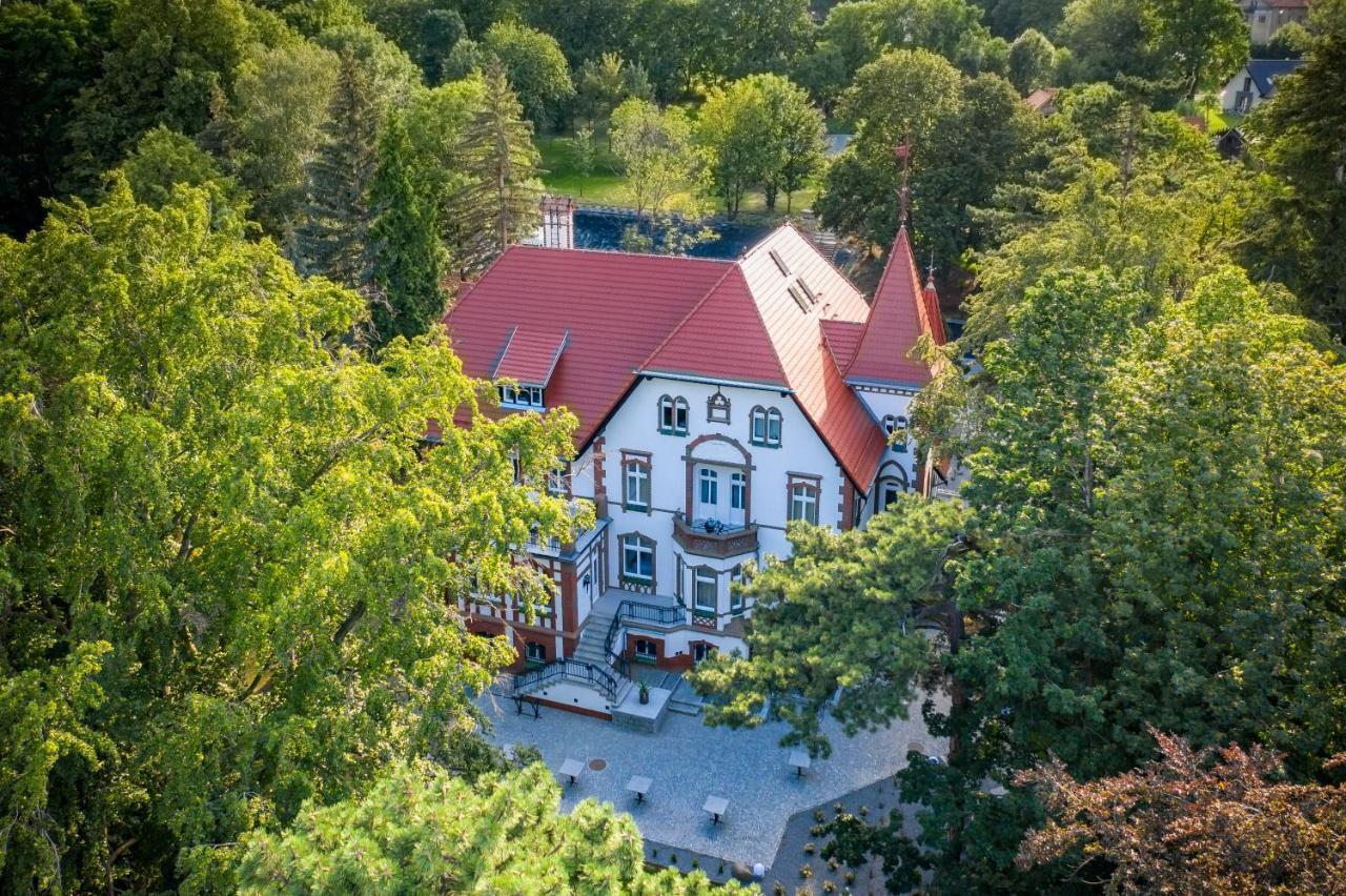 Hotel Villam Bielawa  Bagian luar foto
