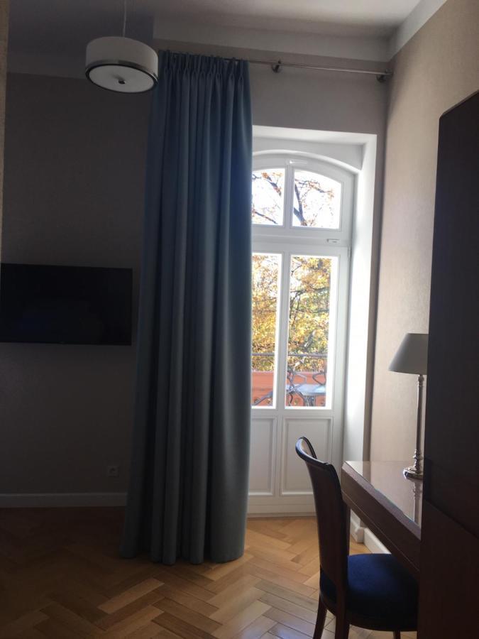 Hotel Villam Bielawa  Bagian luar foto