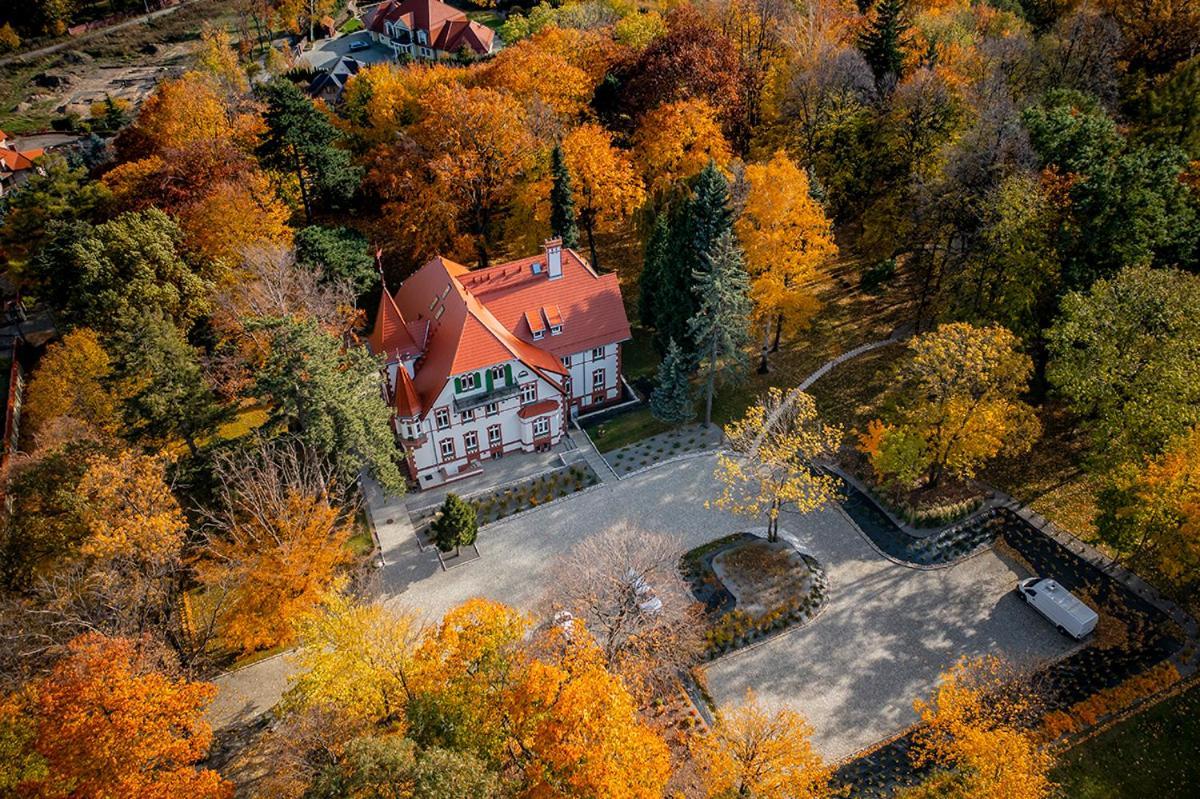 Hotel Villam Bielawa  Bagian luar foto